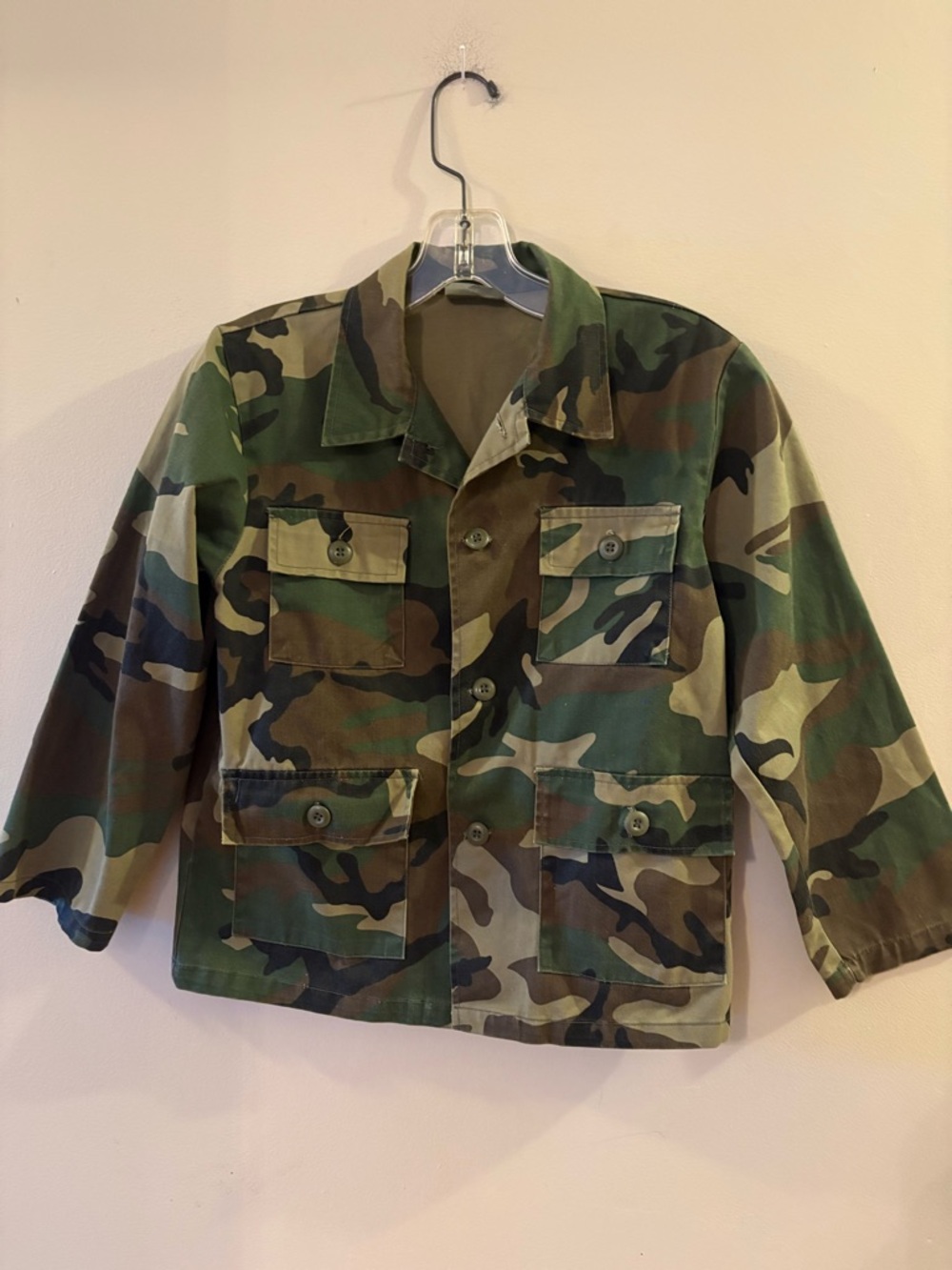 Rothco Kids Woodland Camo Jacket, Sz 16 kids, may also fit small women’s.
